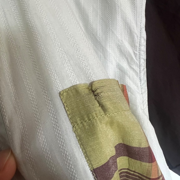 Versace men shirt large stylish with tiny flaw - Picture 8 of 8